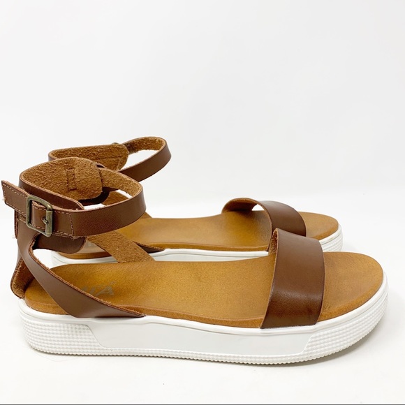 mia kids sandals